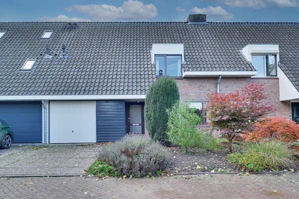 Te koop: Lichte, sfeervolle woning met diepe tuin en volop mogelijkheden!
